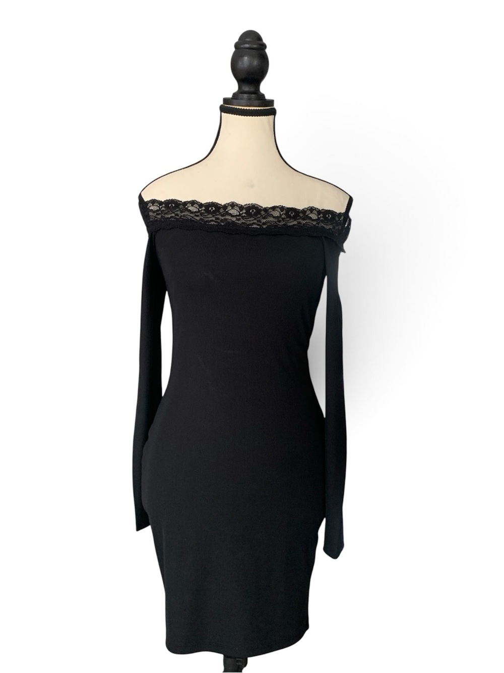 River Island Black off-the-shoulder bodycon mini dress